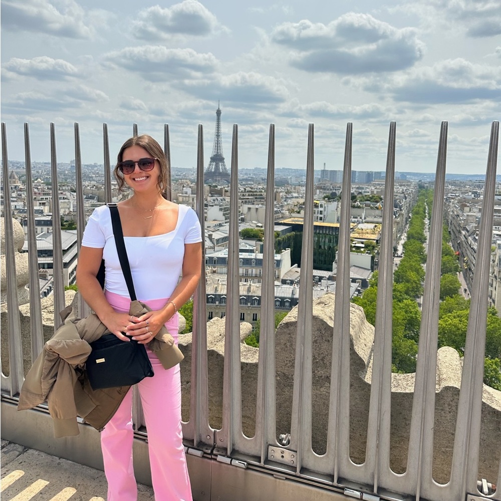 Meet your Posher, Abby